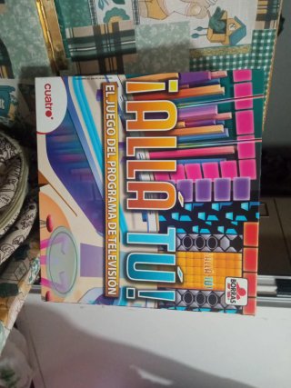 Juego de mesa Allá tú! Cuatro