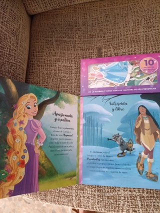 Libro Disney Princesas Momentos Mágicos