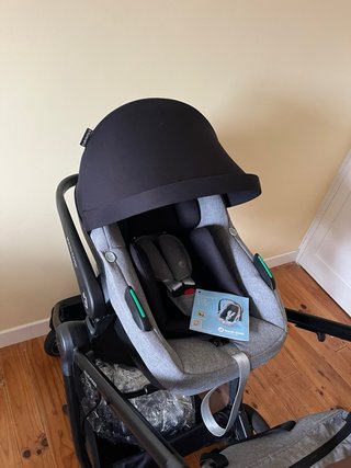 Maxi-Cosi Zelia S Trio Silla de Paseo Gris