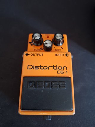 Pedales,Boss DS1 1987 Y 1991, TR2, DOD Volumen