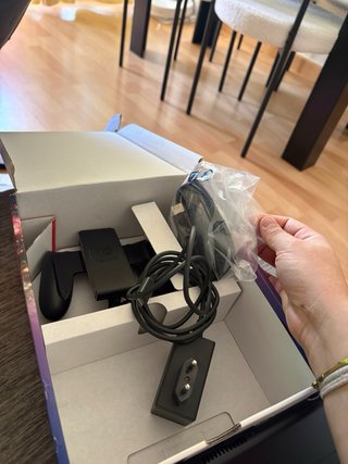 Nintendo Switch OLED con 3 juegos