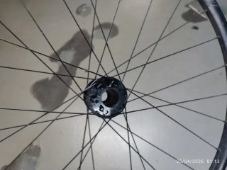 Llanta Mavic Aksium Carretera
