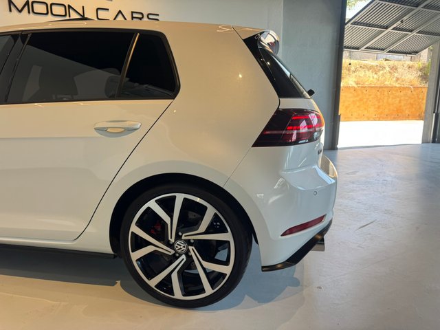 GOLF GTI 245cv MANT VW TECHO DYNAUDIO