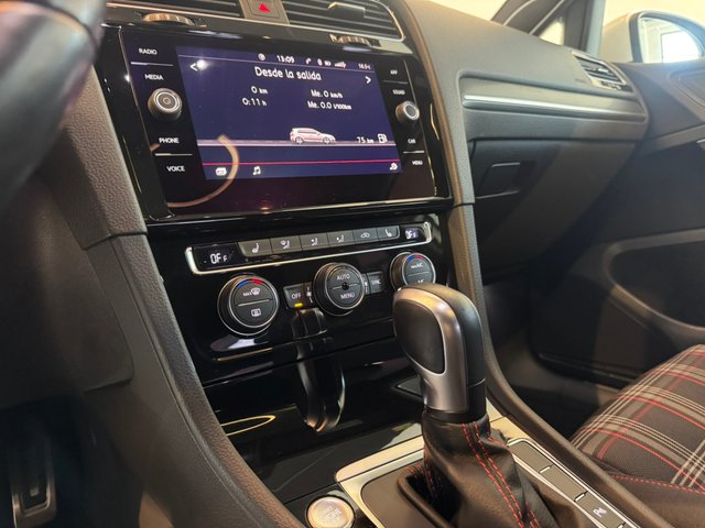 GOLF GTI 245cv MANT VW TECHO DYNAUDIO