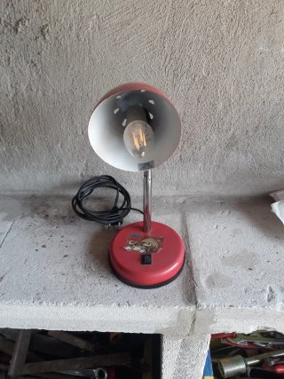 Lampada da tavolo