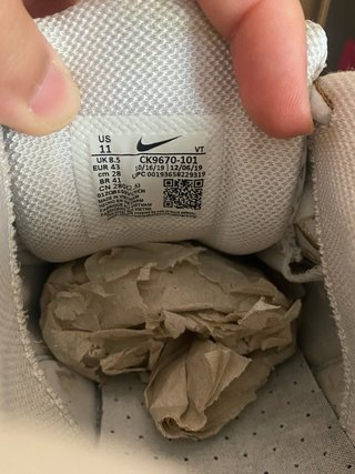 Nike Vapormax 360 Oro Blanco Talla 43