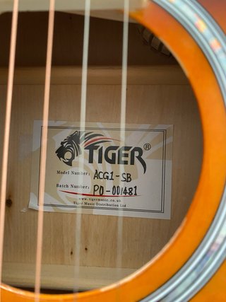 Guitarra Acústica Cuerpo Pequeño Para niñ@s