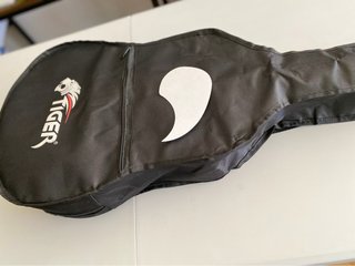 Guitarra Acústica Cuerpo Pequeño Para niñ@s