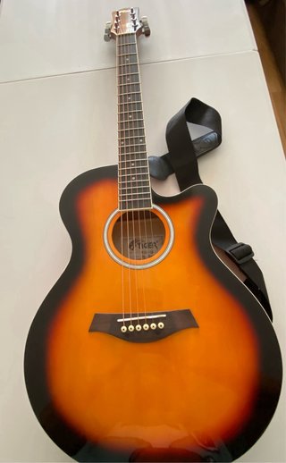 Guitarra Acústica Cuerpo Pequeño Para niñ@s