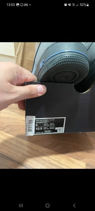 Nike Air Force 1 Lv8 Grises