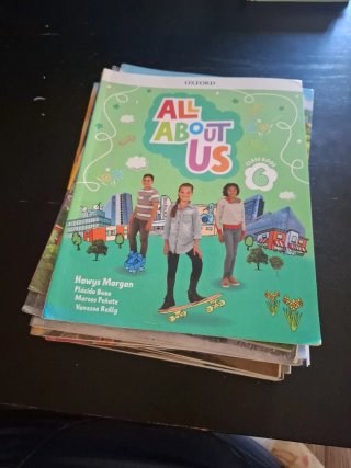 All about Us 6 Class Book (Spain)