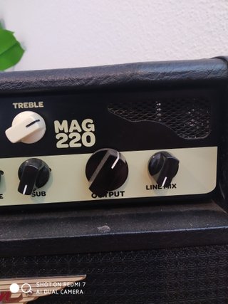 Amplificador de bajo eléctrico Ashdown MAG 220.