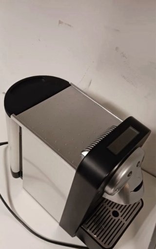 Cafetera Nespresso Gemini CS 100 PRO