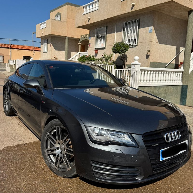 Audi A7 2012 - foto 1