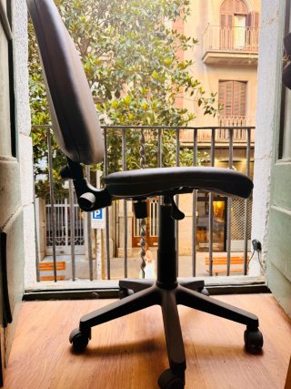 Silla de Oficina Giratoria Negra