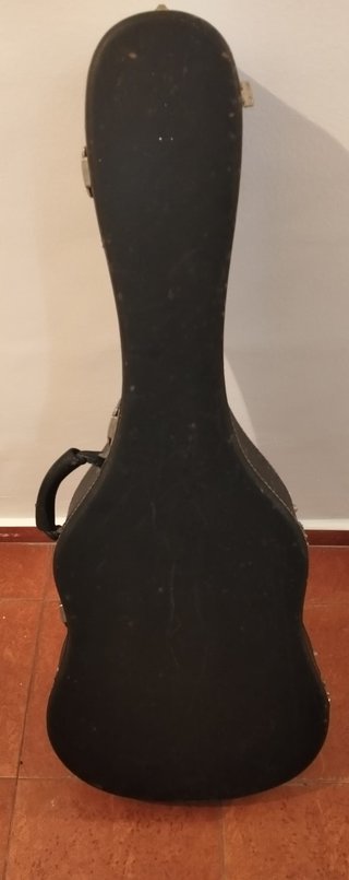 Guitarra Clásica Cutaway Amplificada