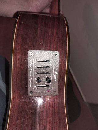 Guitarra Clásica Cutaway Amplificada