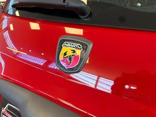 Abarth 500 695 1.4 16v T-Jet 132kW (180 CV)