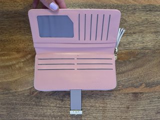 Monedero NUEVO  mujer tonos rosados y grises