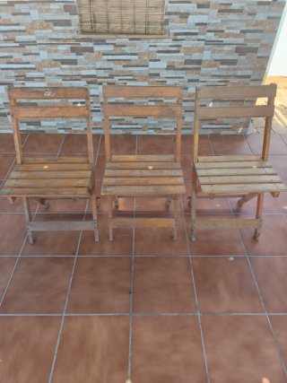 Sillas plegables de madera (CHIPIONA)