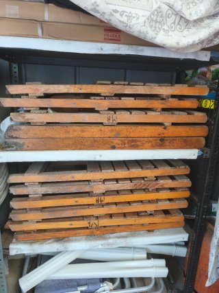 Sillas plegables de madera (CHIPIONA)