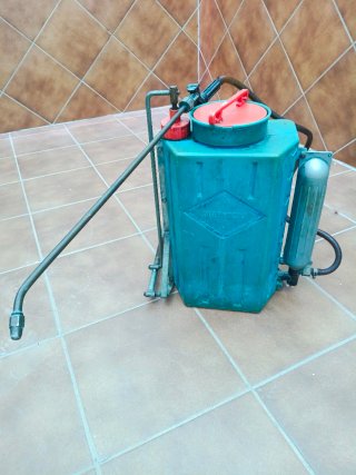 Máquina fumigadora mochila
