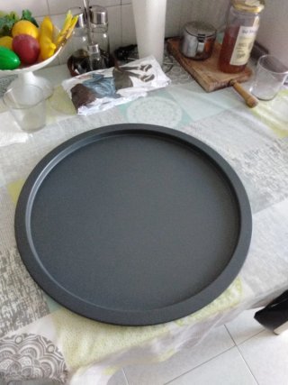 Mesa auxiliar negra pregable