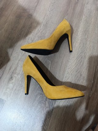 Zapatos de tacón Amarillo