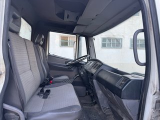 Nissan Atleon volquete 2007