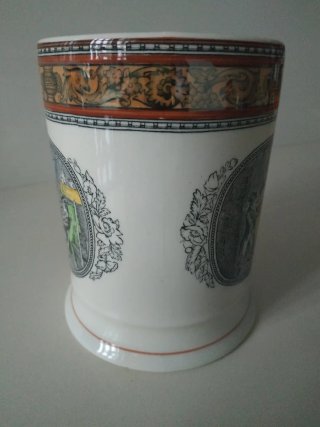 Jarra Wedgwood de porcelana con certificado