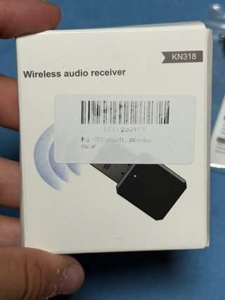 Adaptador Bluetooth KN318 AUX USB Coche