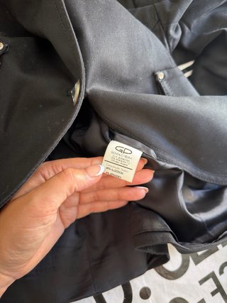Conjunto de chaqueta y falda