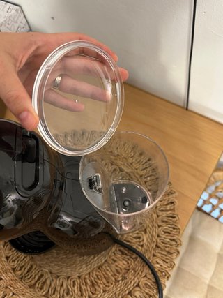 Cafetera Dolce Gusto Negra