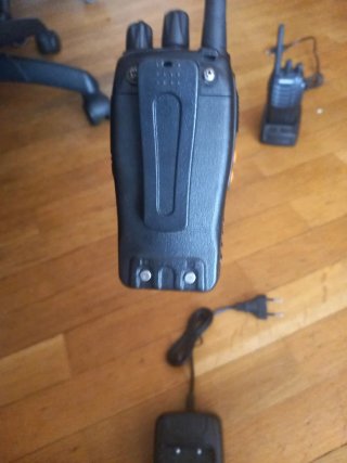 2 Radios Baofeng Walkie Talkie Cargador
