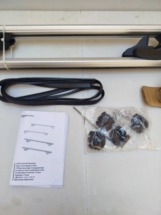 PORTAEQUIPAJES AMAZON BASICS DE TECHO CON RIELES C