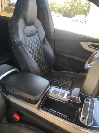 Audi Q8 2021