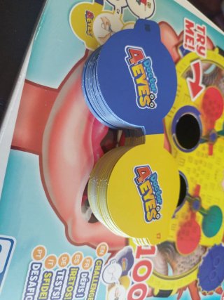 Juego de mesa doctor 4 eyes