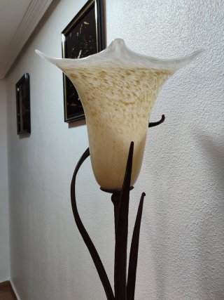 Lámpara de pie italiana de gran tamaño de Murano