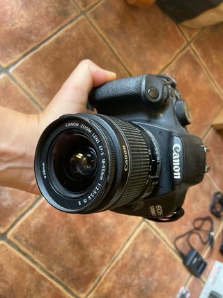 Cámara de fotos (y vídeo) CANON 1200D