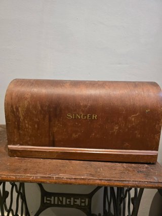 Máquina de coser Singer antigua 1922.