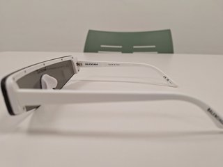 Gafas Balenciaga Mono Shield Plata/Blanco