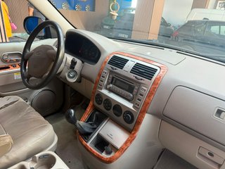 KIA Carnival 2005