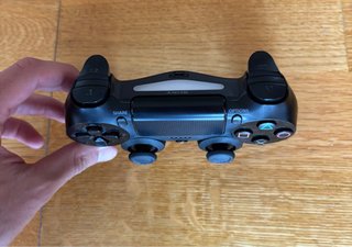Lote PS4 + mando + 3 juegos