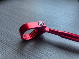 Barra Refuerzo Manillar Universal Roja