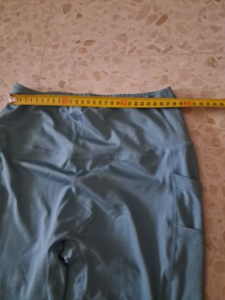 Mallas collor aqua para el gimnasio.