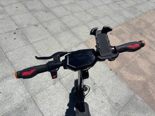 Patinete Eléctrico Red Bull 45 km de autonomía