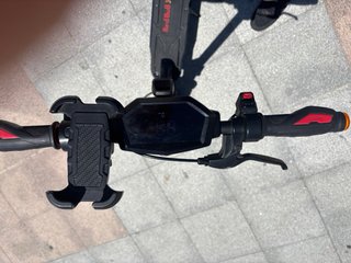 Patinete Eléctrico Red Bull 45 km de autonomía