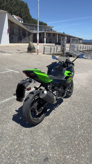 Kawasaki ninja 400
