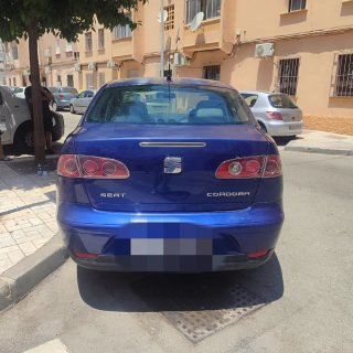 Seat córdoba 1.9sdi 180mil km .