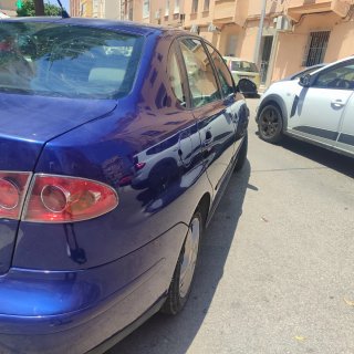 Seat córdoba 1.9sdi 180mil km .